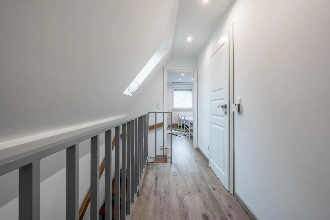 Up To 3 Private Rooms With 2 Bathrooms Hannover